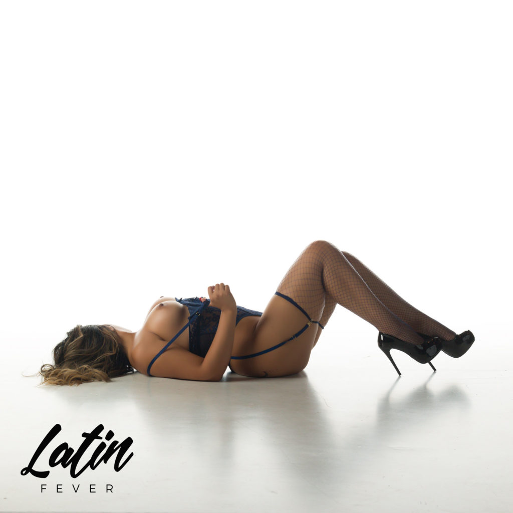 Medellin - Downtown Escort